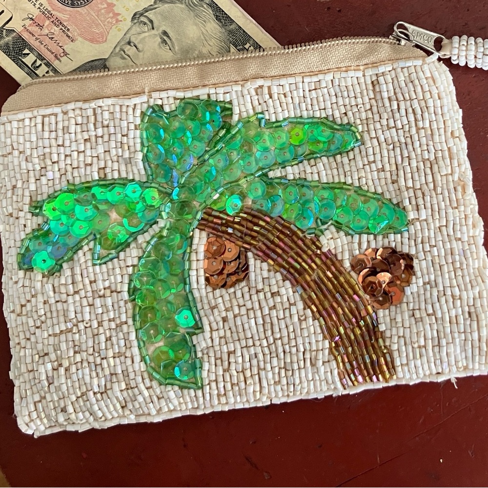 Palm Tree Beaded Wristlet